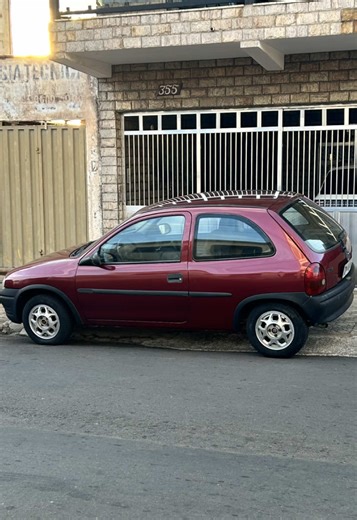 Carros que Desligam no Semáforo: Entenda o Fenômeno