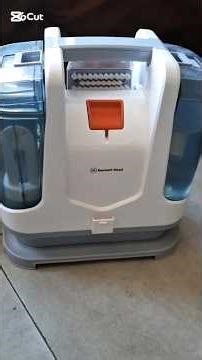 Bennett read Vacuum Cleaner Power pod to clean Carpets, couches and even pet hair