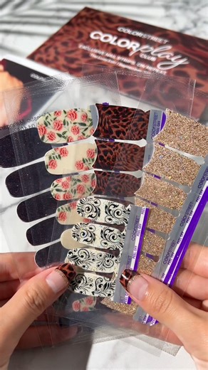 September’s Color Play Club delivers gilded glitter, mahogany tones, and sophisticated designs for a mani that channels pure high-society sophistication. 💅 Subscribe now for just $30 USD / $45 CAD and enjoy free shipping on your monthly mani magic 💌 | Color Street