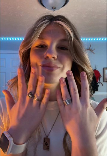 ootd! #foryoupage #fyp #goviraltiktok #goviral #goviral #foryou #western #ootd #school #outfitinspo