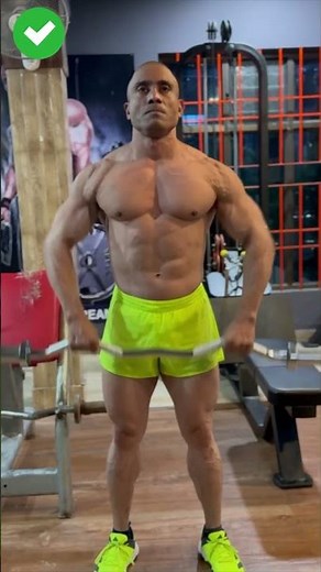 "Avoid These Upright Row Errors for Safer Workouts 🏋️‍♂️"