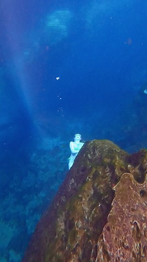 Underwater Bubblering Challenge by Coralia Dives