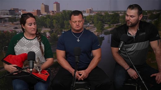 7.2K views · 21 reactions | A real kangaroo is part of Kresta Thomas' petting zoo exhibit. More: https://sanangelolive.com/news/live-daily-news-show/video/2023-11-29/real-kangaroo-visits-san-angelo-live-offices | San Angelo LIVE! | Facebook