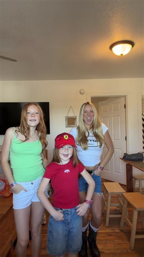 It’s F1 weekend in Austin baby 😘 @berklie weaver #momsoftiktok #momof3 #girlmom #dance