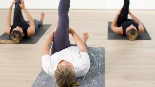 A practice of release. Join us for this 22 minute yoga practice led by Carolyn Anne Budgell designed for all levels, to relieve tension - in the shoulders, neck and mind. Find more practices here: bit.ly/Pocketbook-Yoga-Practice | lululemon Australia and New Zealand