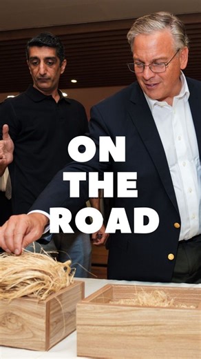 Ambassador Blome’s visit to Faisalabad highlighted progress and culture! From launching the Climate Smart Agriculture initiative to exploring the bustling Katcheri Bazaar and visiting Interloop, a local apparel manufacturer, it was a trip full of exciting moments. Watch the highlights now! 👇 | U.S. Embassy Pakistan