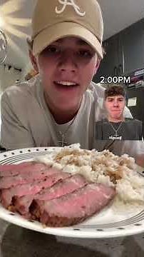 College Bodybuilder Full Day of Eating BREAKDOWN