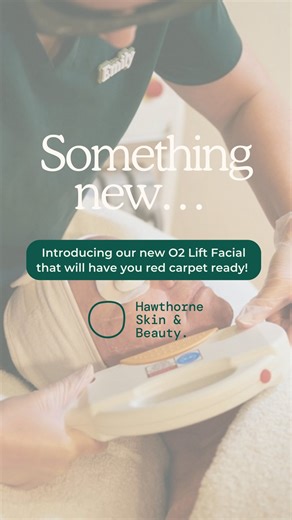 BRISBANES SKIN ANGELS 😇 on Instagram: "Introducing our new RED CARPET FACIAL! The O2 Lift Facial is going to be available in clinic next week 🙌 Jessie shows us how to do it on the back of her hand! This facial brightens from start to finish leaving your skin absolutely glowing! It also includes a cloud mask that brings new oxygen to the skin via increased blood flow which leaves you feeling vibrant and ready for your next event! Book now via the link in our bio for the “O2 Lift Facial” 💚"