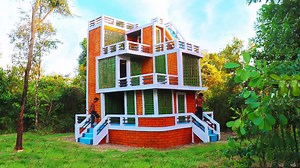 Building a Modern Mud Villa House with a Luxury Pool