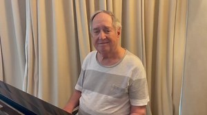 17K views · 3.4K reactions | Today’s mini-concert features another tune Captain & Tennille would cover, a song that was a hit with my daughter Dara & one of my favorite ballads! Enjoy! #neilsedaka #musicheals #livemusic | Neil Sedaka | Facebook