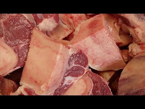 How to clean cow foot perfect before cooking it/ best way to clean your cow feet