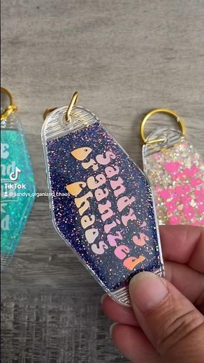 Retro Glittered and Rhinestoned Motel Keychains 🗝️✨Easy and Quick #summercraft