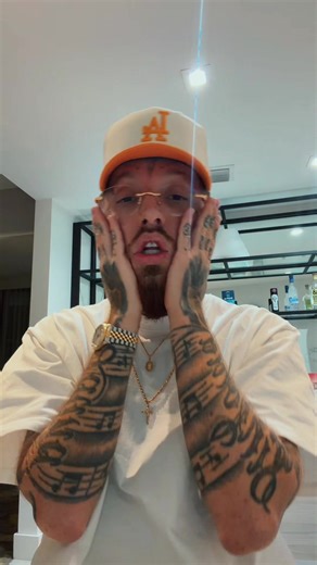 Yo quiero estar tranquilo 🤓 | yo quiero estar tranquilo tu amor es dañino