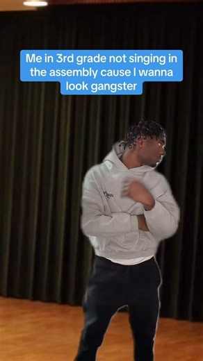 3rd grade me doing this 😂