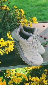 1.3K views · 14 reactions | 經典SPEED系列，讓你從山徑到街頭，一雙搞定！ https://reurl.cc/Ln3Mp4 ✔ 全地形抓地大底，應對戶外崎嶇路面 ✔ 輕量透氣設計，長時間步行也自在 ✔ 時尚百搭外型，輕鬆融入城市穿搭 #merrell #merrelltaiwan #merrelltw #moab #speed #GoodThingsAwait | Merrell | Facebook