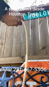 Sogas Etiqueta Negra calibre 10.5 mm de 120 pies de largor con lazada de cuero crudo y hembrilla de plástico negra, hasta Guatemala para el amigo Pablo Donis, gracias por su preferencia! Estamos a sus órdenes desde Houston, Texas | Bosales Charros y Sogas Charras