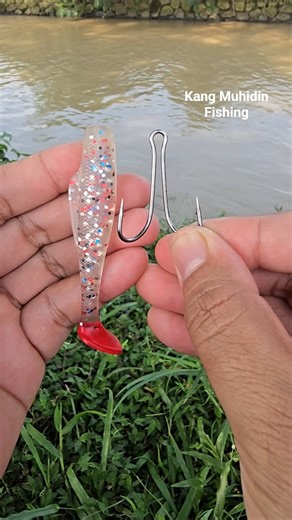 Advanced Techniques to Rig Soft Lures for Targeting Bigger and Smarter Fish👍👍😱 #fishing #bassfishing