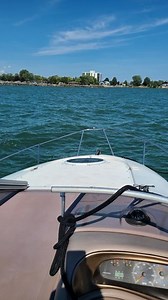Regal 2665 2002 Used Boat for Sale in Point Pelee, Ontario - BoatDealers.ca