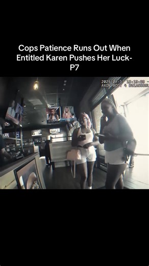 Cops Patience Runs Out When Entitled Karen Pushes Her Luck-P7