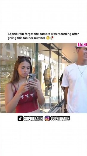 Does sophie really gave her number ?