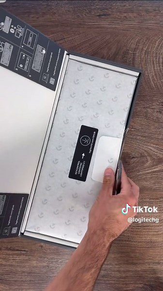 Immaculate G515 unboxing vibes with @pc.crazy #gamingkeyboard #G515 #unboxing