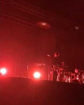 Roosevelt - Echoes live Pepsi center México 2024