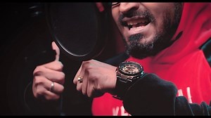 2M views · 193K reactions | (KAUN HAI YE) OUT NOW Link in the bio  Music @pendo_46 Visuals @happypsychic #kaunhaiye #independent #organic #hiphop #music #rap #uppermainstream #newmusic #peaceout | Emiway Bantai | Facebook