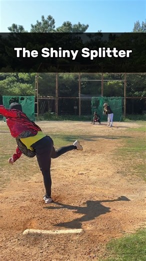 Throwing a split in a glitter outfit. #baseball #pitchingmechanics #splitter