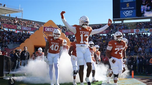 Texas football's 2026 offensive depth chart is starting to take shape
