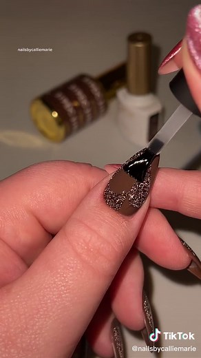 Fall Nail Inspo: Brown Almond Nails & Aesthetic Designs