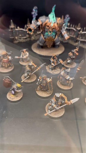 Dwarf Army ￼