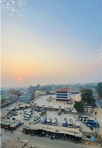 Stunning Time Lapse of Lamahi Bus Park Area
