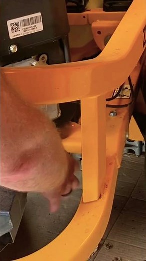 Draining the Old Oil From the Cub Cadet Zero Turn