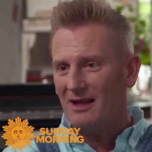 727K views · 1.9K reactions | "She went on to tell me that her friend, Wendy, is more than her friend, & that she was in love" Rory Feek's first challenge as a single dad came just days after his wife Joey died, when he could sense his middle daughter, Hope, had something on her mind https://cbsn.ws/2JZnVPb | CBS Sunday Morning | Facebook