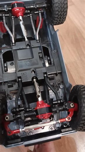 LAND ROVER DEFENDER 2.4GHZ 1:12 SCALE RC toys Upgrade : changing axle and Propeller shaft #rc