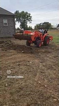 Laying a gravel walkway. #farmlife #project #farm #diy