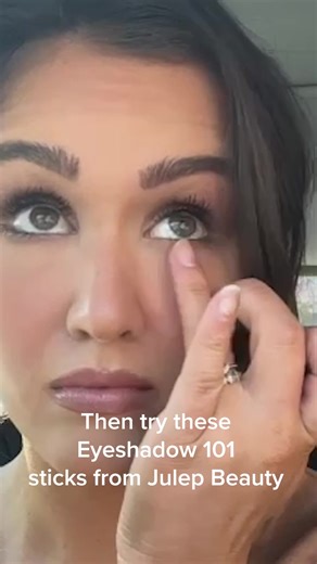 This 100% waterproof shadow comes in highly pigmented shades and lasts all day. Top Reasons It's A Fan Fav: 朗 Crease-Proof  Easy to Apply - no brush req! ✨ Prestige Quality  Sensitive Skin-Friendly  Over 30 Shades Available Over 14k 5-⭐ Reviews - Shop Now! | Julep Beauty | Facebook