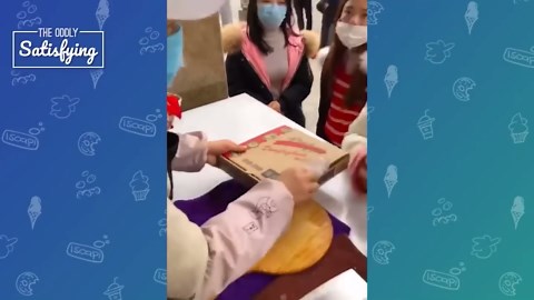 Oddly Satisfying, Relaxing & Calming Video to Help You Cope With Daily Stress(13)