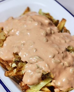 Making animal style fries for my American husband 🍟💕 | FOODbible