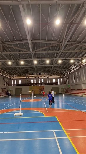 Thể thao cuối tuần bà con ơi#nhachay #vuinhon #giaitri #xuhướng #relax #wekend #viral #2026 #caulong