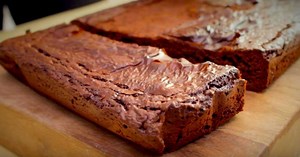 How To Make Soft And Gooey 3-Ingredient Brownies