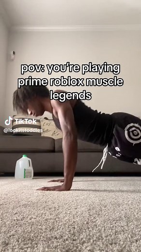 Muscle Legends Gameplay and Tips