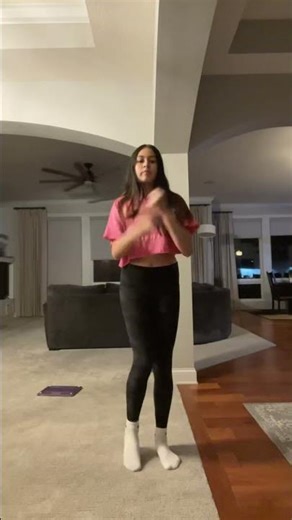 don’t mind the computer- 😭 #fypviralシ #trending #tiktok #audio #dance #cheer #girl #shorts