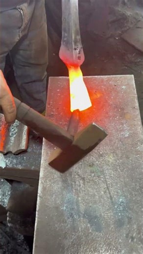 Process Of Forging A Spear Tang !