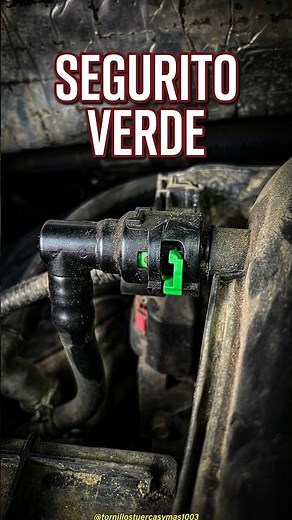 🔺THIS is HOW you DISCONNECT the TUBE🔺AIR FILTER HOUSING #ford #truck #engine 5.4L #shortvideo #ti...