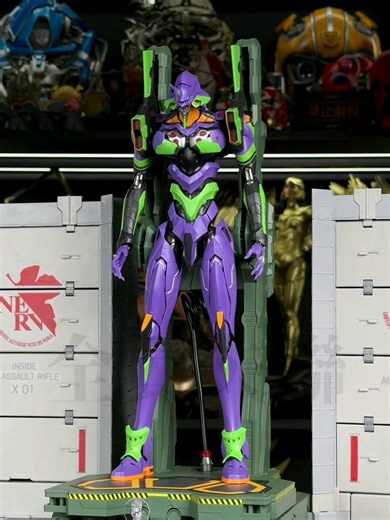 Unboxing the Deluxe Evangelion Unit-01 Model Kit