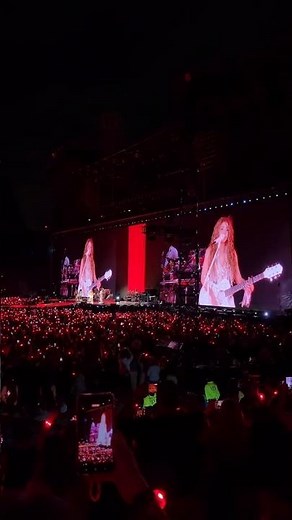Inevitable | Shakira | Estadio Vélez Sarsfield | 11/12/2025 #musica #live #concierto #shakira #vivo