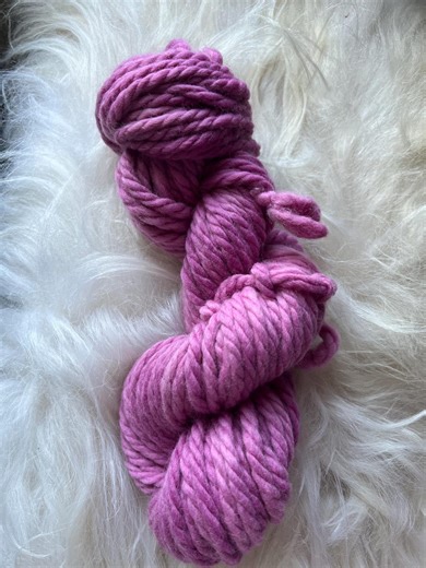 Insect Dyed Yarn - Hibiscus - Chunky/extra Bulky 100% Wool - Etsy
