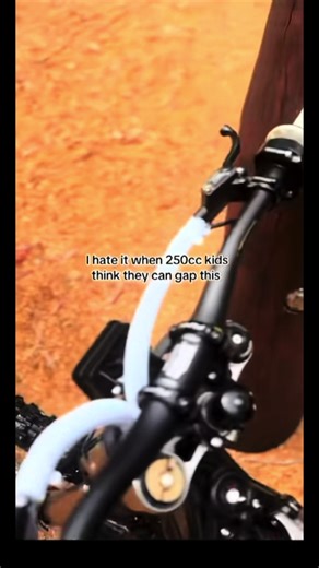 2003 YZ250 Riding Experience: A Must-See!