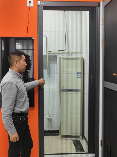 Non-track flexible folding door.#qiangning